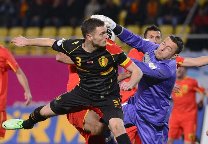 Gelegenheidsaanvoerder Vermaelen speelde een goede partij.
