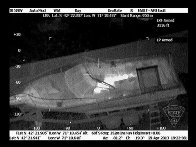 Verdachte Dzhokhar Tsarnaev hield zich schuil in een boot.