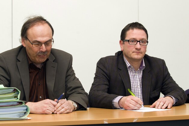 Meester Dirk De Maeseneer en Patrick Vanoppen. (archief)