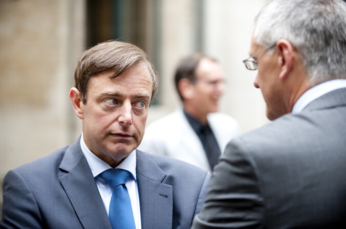 Kris Peeters (rechts) reageerde op aantijgingen van Bart De Wever in een kranteninterview.