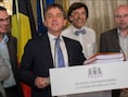 Servais Verherstraeten aan het woord tijdens de persconferentie gisterenavond.