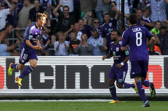 Praet juicht na zijn eerste van het seizoen