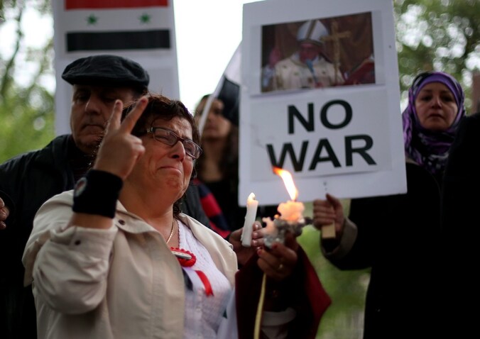 Overal ter wereld wordt geprotesteerd tegen een oorlog in Syrië.