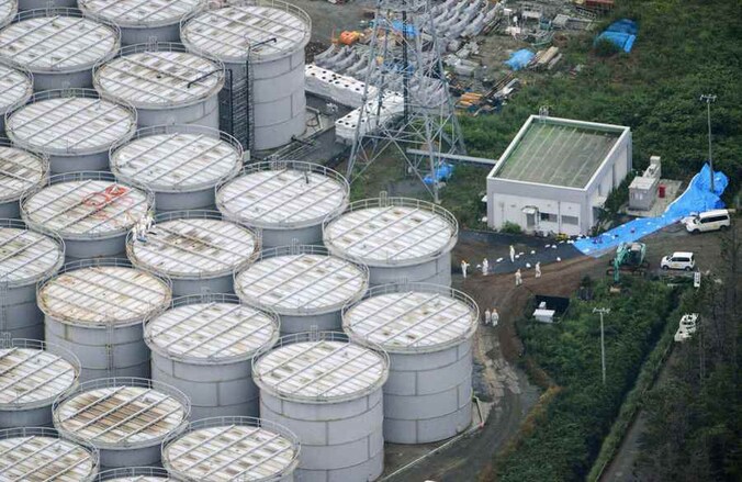 Uit een van deze reservoirs is al 300 ton vloeistof weggestroomd.