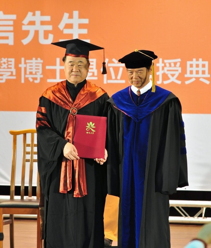 De Nobelprijs voor de Literatuur ging vorig jaar naar de Chinese dichter Mo Yan.
