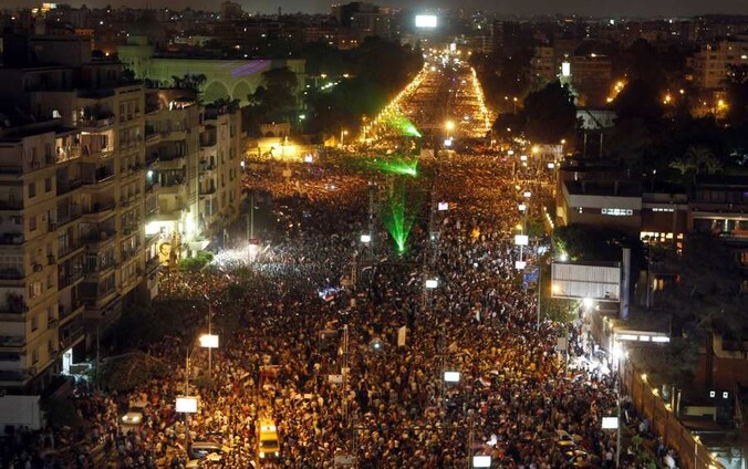 Protest voor het presidentieel paleis in Caïro.