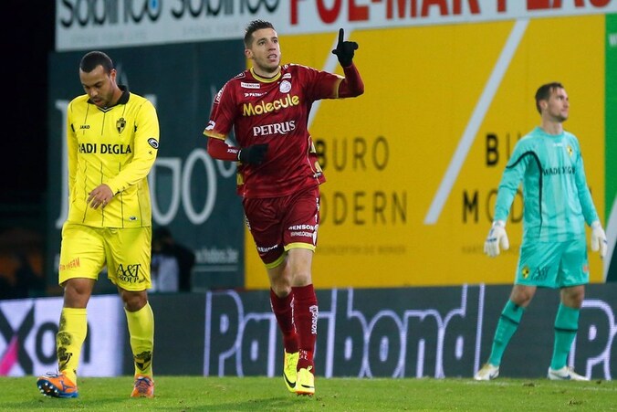 Cacérès was met 2 goals de uitblinker van de avond