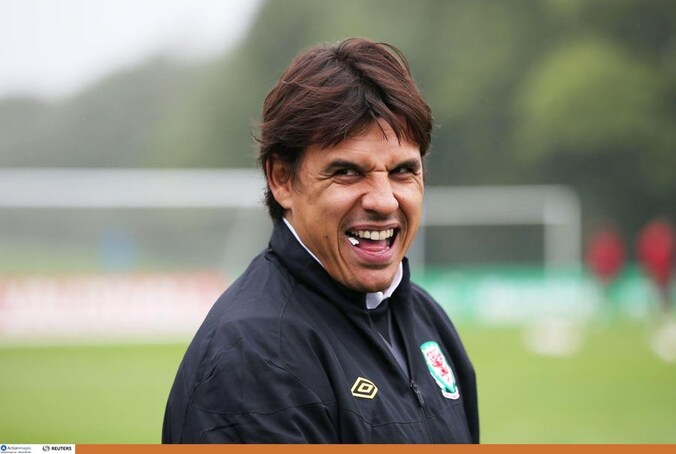 Chris Coleman, bondscoach van Wales, heeft selectieproblemen, maar verliest er zijn plezier niet in