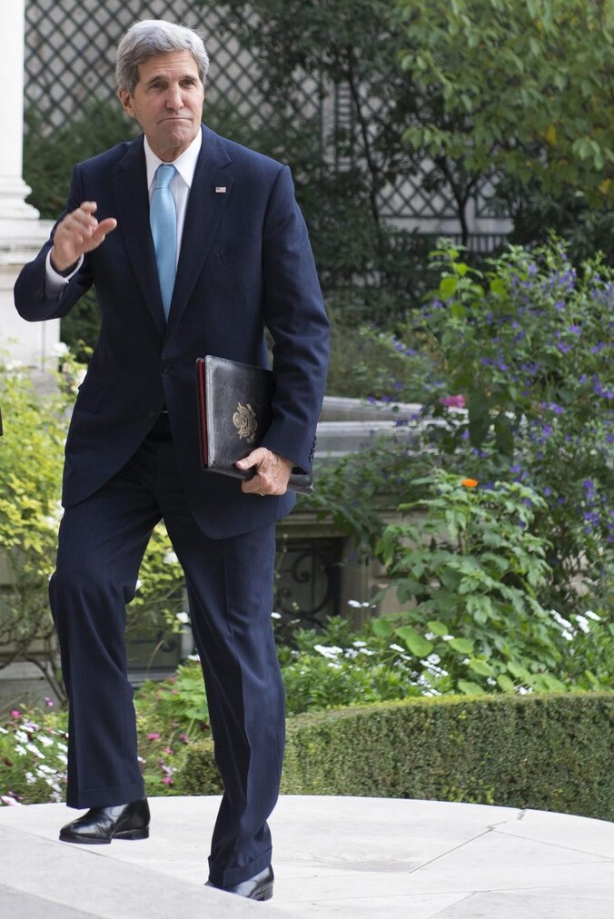 De Amerikaanse buitenlandminister John Kerry verklaarde dat er geen einde aan de oorlog in Syrië kan komen als Assad er president blijft.