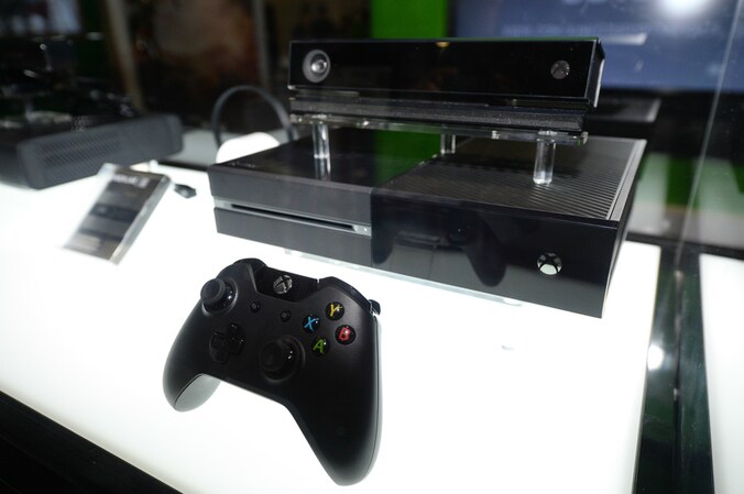 De consoles die nu van de fabrieksband rollen, bevatten nog een oude versie van het besturingssysteem.