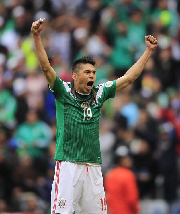 Oribe Peralta scoorde twee keer voor Mexico.