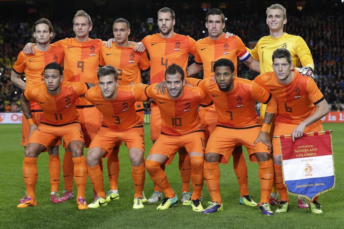 Het Nederlands elftal voor de wedstrijd tegen Colombia.