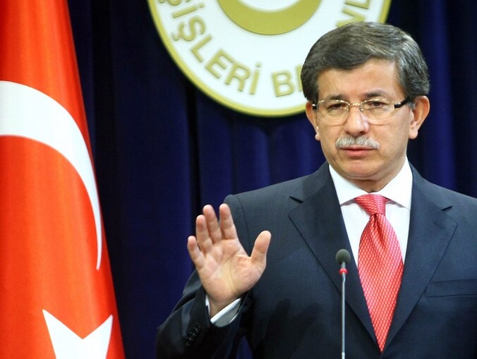 De Turkse minister van Buitenlandse Zaken, Ahmet Davutoglu.