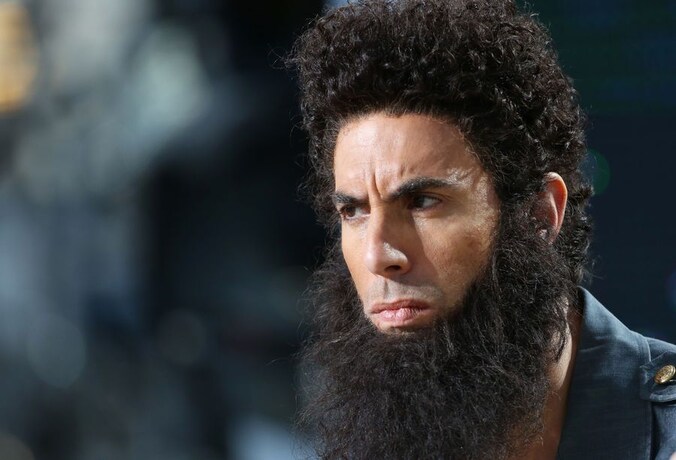 Sacha Baron Cohen als The Dictator.