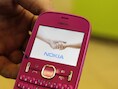 Nokia is er niet in geslaagd een stevige positie te veroveren op de smartphonemarkt. Moody's gelooft niet dat daar snel verandering in zal komen.