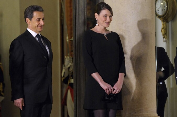 De Franse first lady Carla Bruni en president Sarkozy.