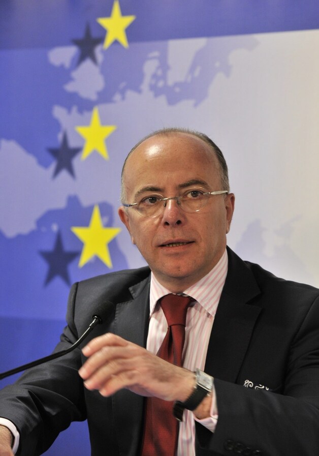 Bernard Cazeneuve.