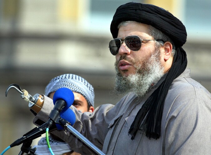 Abu Hamza wordt door de VS verdacht van terrorisme.