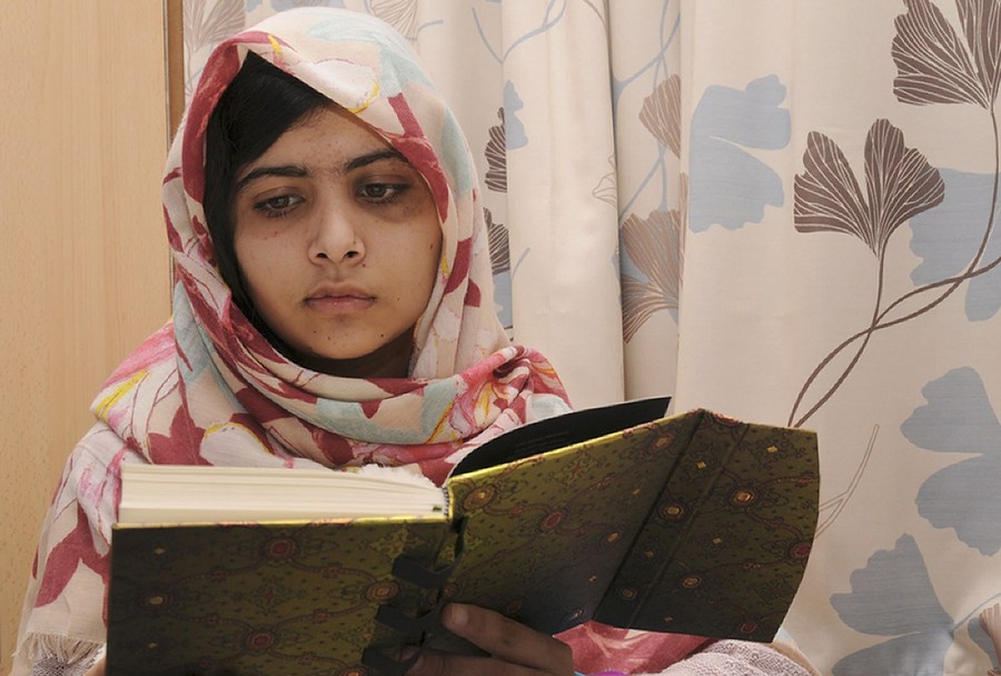 Het dappere meisje voert haar strijd voor onderwijs voor meisjes in Pakistan.