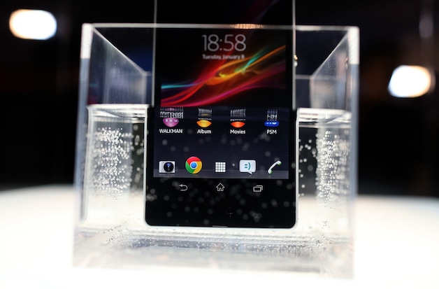 Ook de Xperia Z-smartphone is waterdicht.