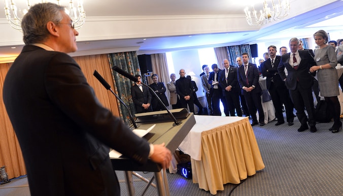 Kris Peeters aan het woord in Davos.
