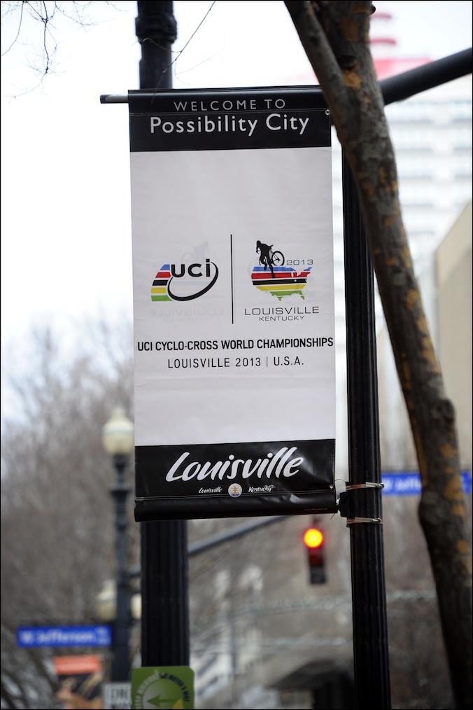 Het WK veldrijden in Louisville is de eerste wedstrijd die live zal worden uitgezonden.