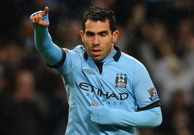 Carlos Tevez was goed voor drie goals.