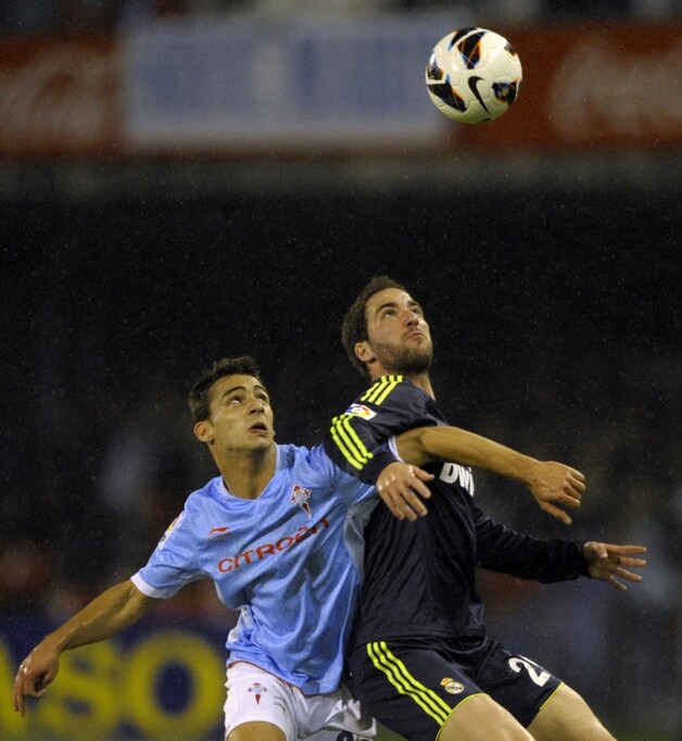 Higuain heeft Jonny op de huid.