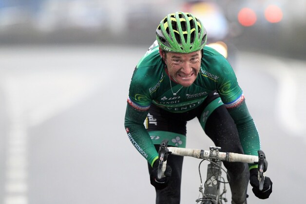 Een beukende Voeckler was er op de streep aan voor de moeite.