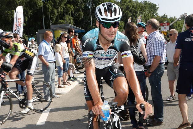 Tom Boonen fungeerde als helper.