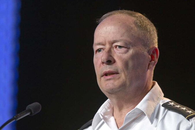Keith Alexander, directeur van de NSA.