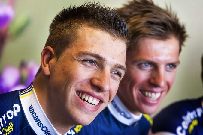 Danny (Links) en Boy van Poppel (Rechts) tijdens de presentatie voorgaande aan de Tour de France.