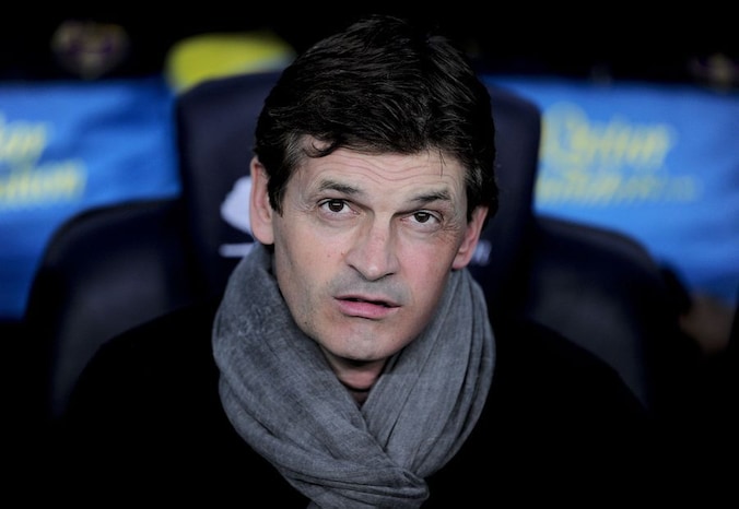 Tito Vilanova zondag op de bank tegen Real Betis.