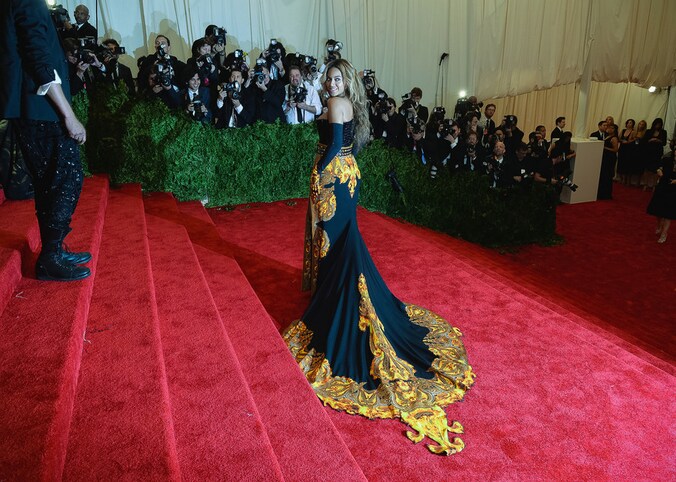 Beyoncé eerder deze maand op een tentoonstelling in het MoMa. Recente officiële concertbeelden van de zangeres zijn schaars.