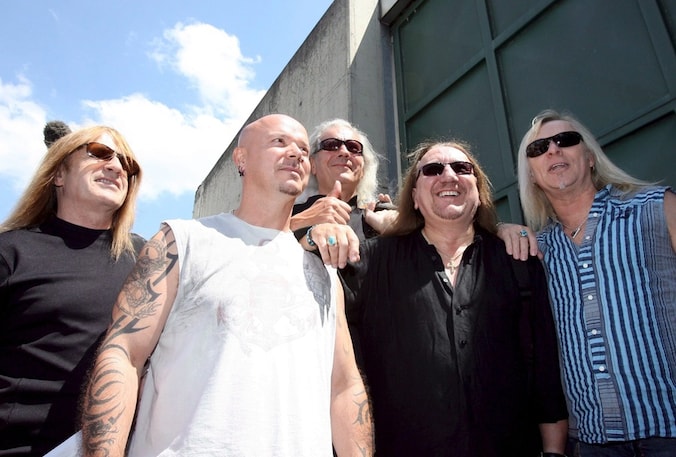 Uriah Heep, met bassist Trevor Bolder helemaal links in beeld.