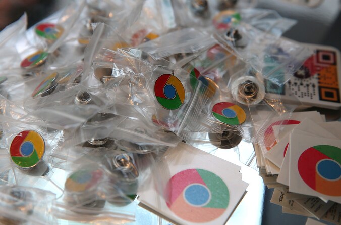Promotiemateriaal van Google met het Chrome-logo.