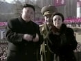 Kim Jong Un met Tante Kim Kyong-hui en zijn omgebrachte oom Jang Song-theak