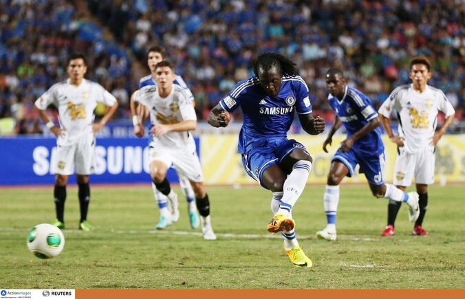 Romelu Lukaku stond weer aan het kanon bij Chelsea