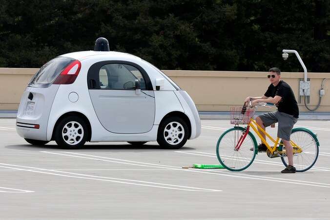 De uitspraak van de verkeersautoriteit is van cruciaal belang voor de toekomst van zelfrijdende auto's zoals dit prototype van Google.
