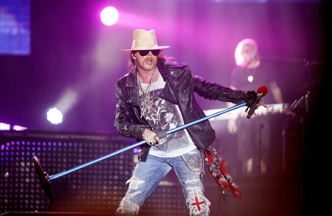 Binnenkort te zien tussen de pokertafels en éénarmige bandieten: Guns N' Roses.