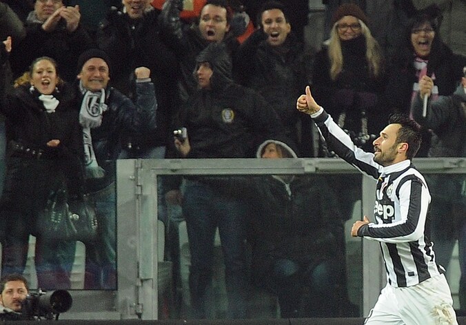 Invaller Vucinic scoorde in de blessuretijd de goal van de kwalificatie.