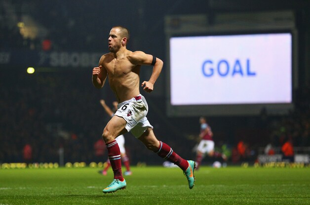 Joe Cole bracht West Ham zelfs op voorsprong, maar de vreugde was van korte duur.