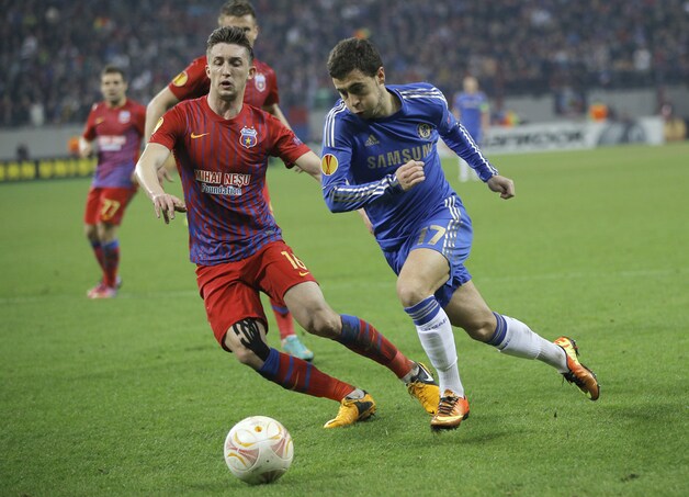 Hazard werd een kwartier voor tijd gewisseld.