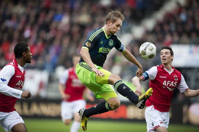 Siem de Jong was met twee doelpunten erg belangrijk bij Ajax.