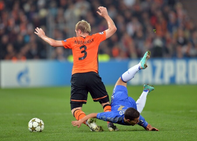 Hübschman vloert Hazard.