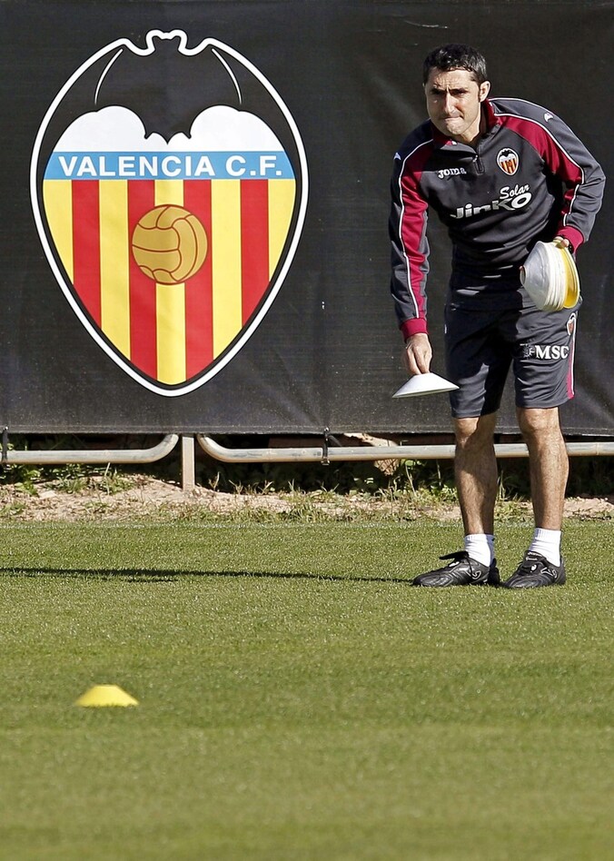 Trainer Ernesto Valverde nam deze week het roer over.