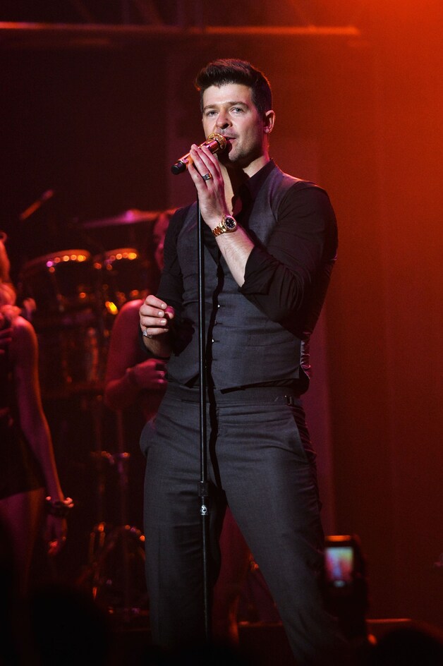 Robin Thicke.