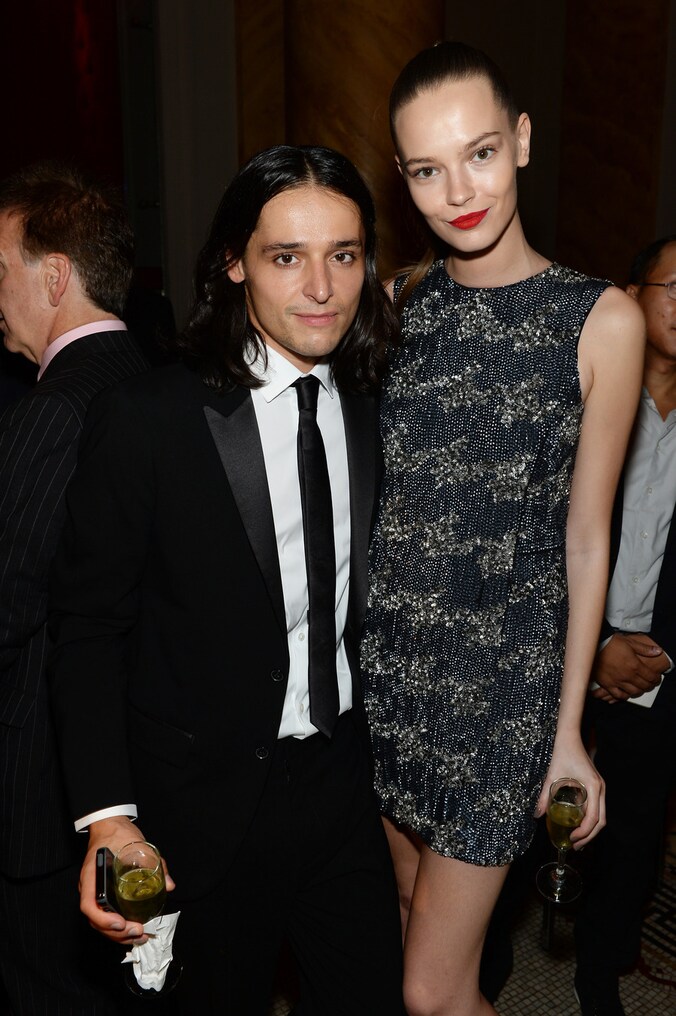 Olivier Theyskens met model Mina Cvetkovic.
