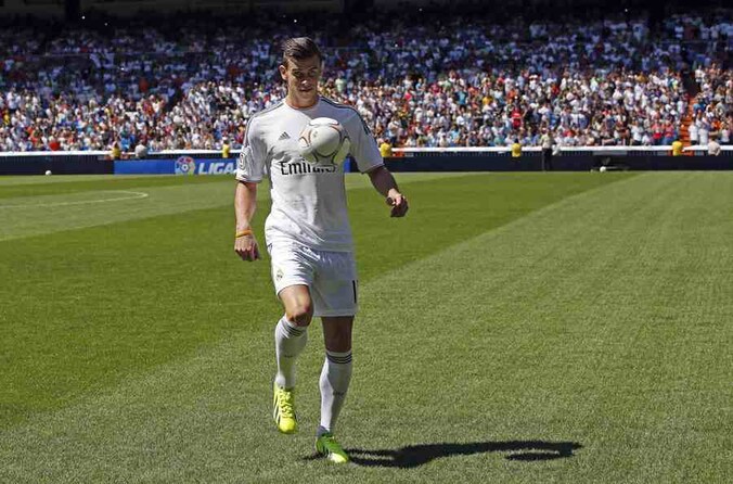 Bale bij zijn officiële voorstelling bij Real van vorige week.