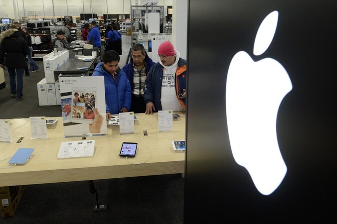 Klanten in een Amerikaanse Apple Store.